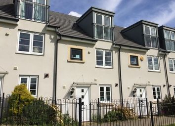 3 Bedroom Town house for rent