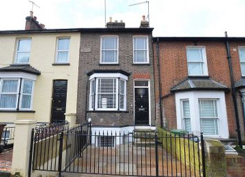 3 Bedroom Semi-detached house for rent