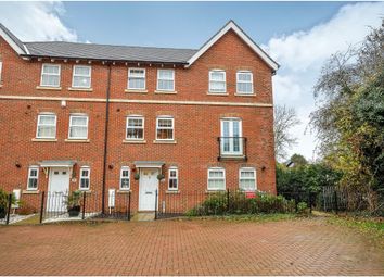 3 Bedroom Town house for sale