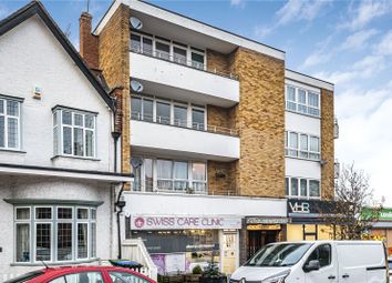 Thumbnail Flat for sale in Crescent West, Hadley Wood