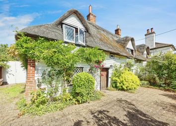 Thumbnail Cottage for sale in Water Lane, Ospringe, Faversham