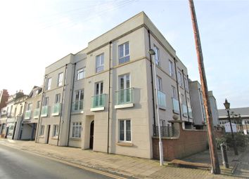 Thumbnail 2 bedroom flat to rent in Crescent Road, Worthing
