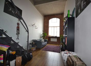 1 Bedrooms Flat to rent in Manhatten Building, Bow Quarter, London E3