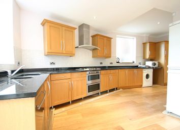 Thumbnail 3 bed property to rent in Amberley Road, Enfield