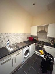 Thumbnail 6 bedroom flat to rent in Byres Road, West End, Glasgow