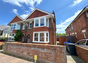 Thumbnail Flat to rent in Chatham Road, Worthing, West Sussex