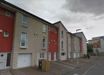 Thumbnail Town house to rent in Milnbank Gardens, Dundee