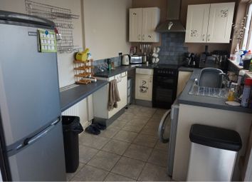 2 Bedroom Semi-detached house for rent