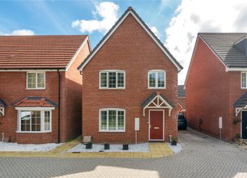 Thumbnail 4 bed country house for sale in Fullbrook Avenue, Spencers Wood, Reading