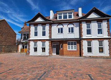 Thumbnail Flat to rent in Swinburne Avenue, Broadstairs