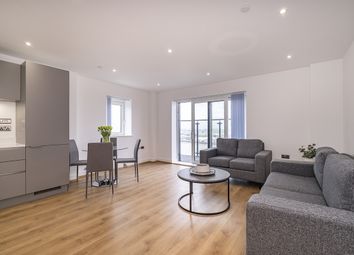 Thumbnail 2 bedroom flat to rent in Mast Quay, London