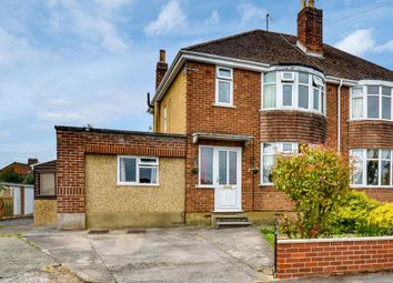 3 Bedrooms Semi-detached house for sale in Rutland Crescent, Trowbridge BA14