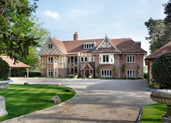 Thumbnail 2 bed flat for sale in Beechwood Manor, Gillotts Lane, Henley-On-Thames, Berkshire