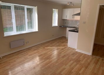 Thumbnail Flat to rent in Dial Close, Greenhithe, Kent