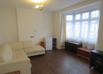 Thumbnail Flat to rent in Northbank Road, Walthamstow