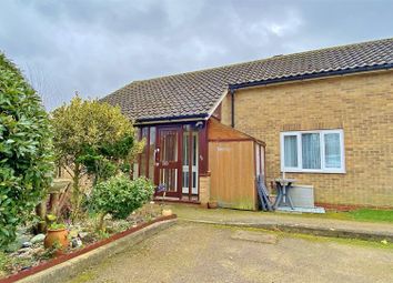 Thumbnail 2 bed property for sale in Hawthorns, Edenside, Kirby Cross, Frinton-On-Sea