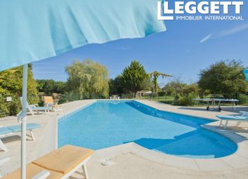 Thumbnail 5 bed villa for sale in Saint-Léon-Sur-L'isle, Dordogne, Nouvelle-Aquitaine