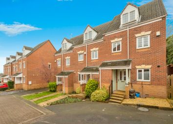 Thumbnail Town house for sale in Swan Court, Doncaster