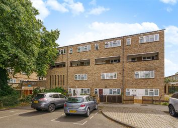 Thumbnail 3 bed flat to rent in Chalkenden Close, Penge