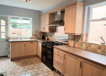 Thumbnail 6 bed terraced house to rent in Stretton Road, Leicester