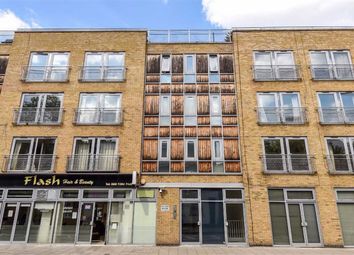 Thumbnail 2 bed flat to rent in Grange Road, London