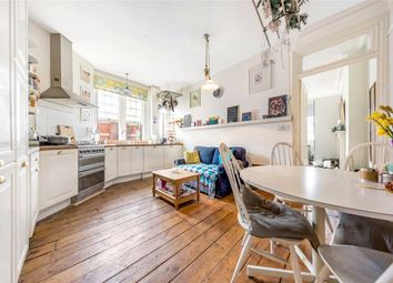 2 Bedrooms Flat to rent in King Edward Mansions, Fulham Road, London SW6