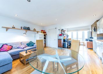 2 Bedrooms Flat to rent in Royal College Street, Camden, London NW1