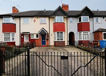 Thumbnail 3 bed terraced house for sale in Scalby Grove, Hull