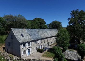 Thumbnail 12 bed property for sale in Midi-Pyr&eacute;n&eacute;es, Aveyron, Laguiole