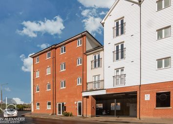 Thumbnail Flat for sale in Hythe Quay, Colchester