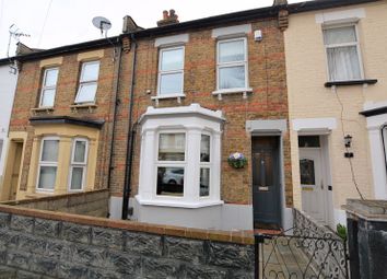 Houses For Sale In Crowborough Road Southend On Sea Ss2 Buy