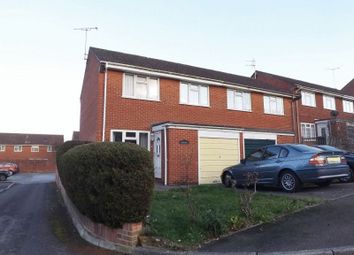 3 Bedrooms Semi-detached house for sale in Chestnut Drive, Yeovil BA20