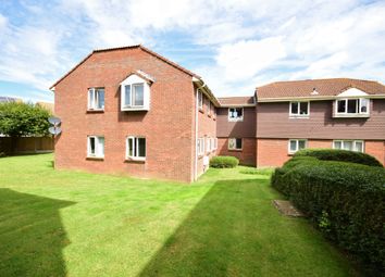 Thumbnail 2 bed flat to rent in Hadlow Drive, Cliftonville, Margate