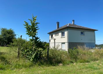 Thumbnail Detached house for sale in Perols Sur Vezere, Pérols-Sur-Vézère, Bugeat, Ussel, Corrèze, Limousin, France
