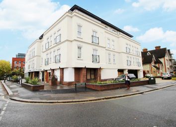 Thumbnail Flat to rent in London Road, Reigate