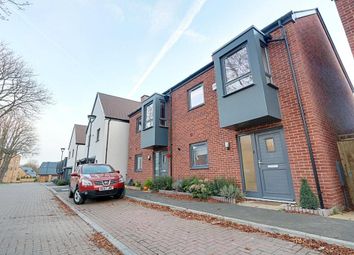 3 Bedroom End terrace house for rent