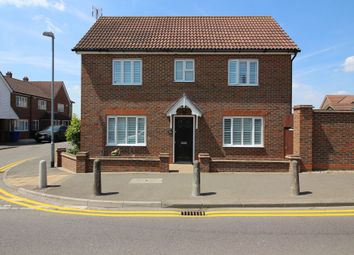 Thumbnail Link-detached house for sale in Love Lane, Aveley