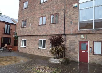 Thumbnail Flat to rent in Friars Lane, Lincoln