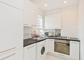3 Bedrooms Maisonette to rent in Tasso Road, Barons Court, London W6