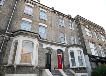 3 Bedrooms Maisonette to rent in Fonthill Road, Finsbury Park N4