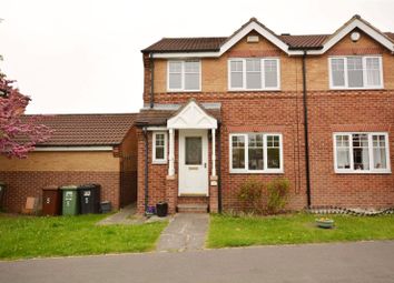 3 Bedrooms Semi-detached house for sale in Fairfield Lane, Rothwell, Leeds LS26