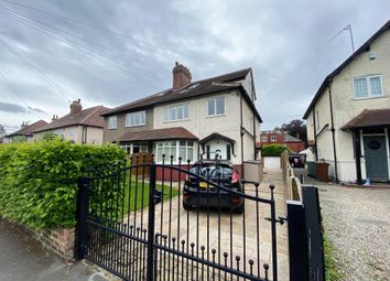 Thumbnail Flat to rent in Welburn Avenue, Weetwood, Leeds