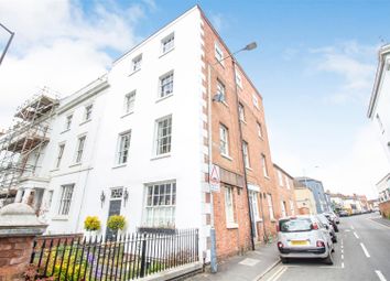 Thumbnail Flat to rent in Willes Road, Leamington Spa