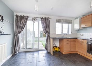 3 Bedroom Semi-detached house for rent