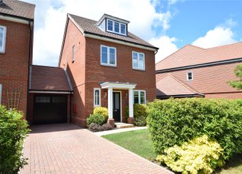 Thumbnail 4 bed link-detached house for sale in Curlew Grove, Blackwater, Camberley, Hampshire