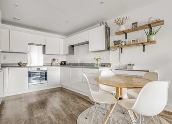 Thumbnail 2 bed flat for sale in Knightley Walk, Wandsworth