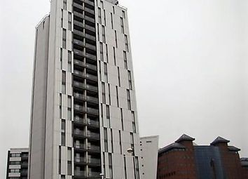 2 Bedrooms Flat to rent in Millenium Tower, 250 The Quays, Manchester M50