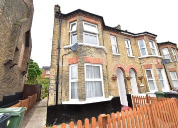 3 Bedrooms End terrace house to rent in Rommany Road, London SE27