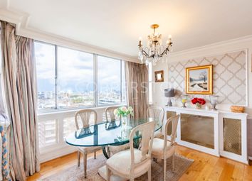 Thumbnail Flat for sale in Quadrangle Tower, Hyde Park