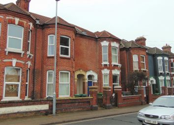 Thumbnail 1 bed flat to rent in Lawrence Road, Southsea
